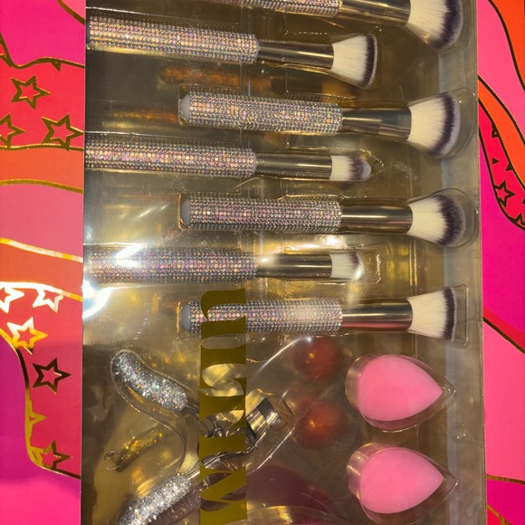 30 piece Rhinestone brush set - Picture 10 of 13